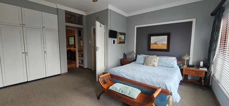 4 Bedroom Property for Sale in Protea Park North West